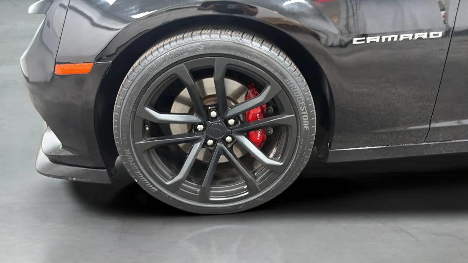 Used 2014 Chevrolet Camaro SS w/ SS Performance Package RWD image 26
