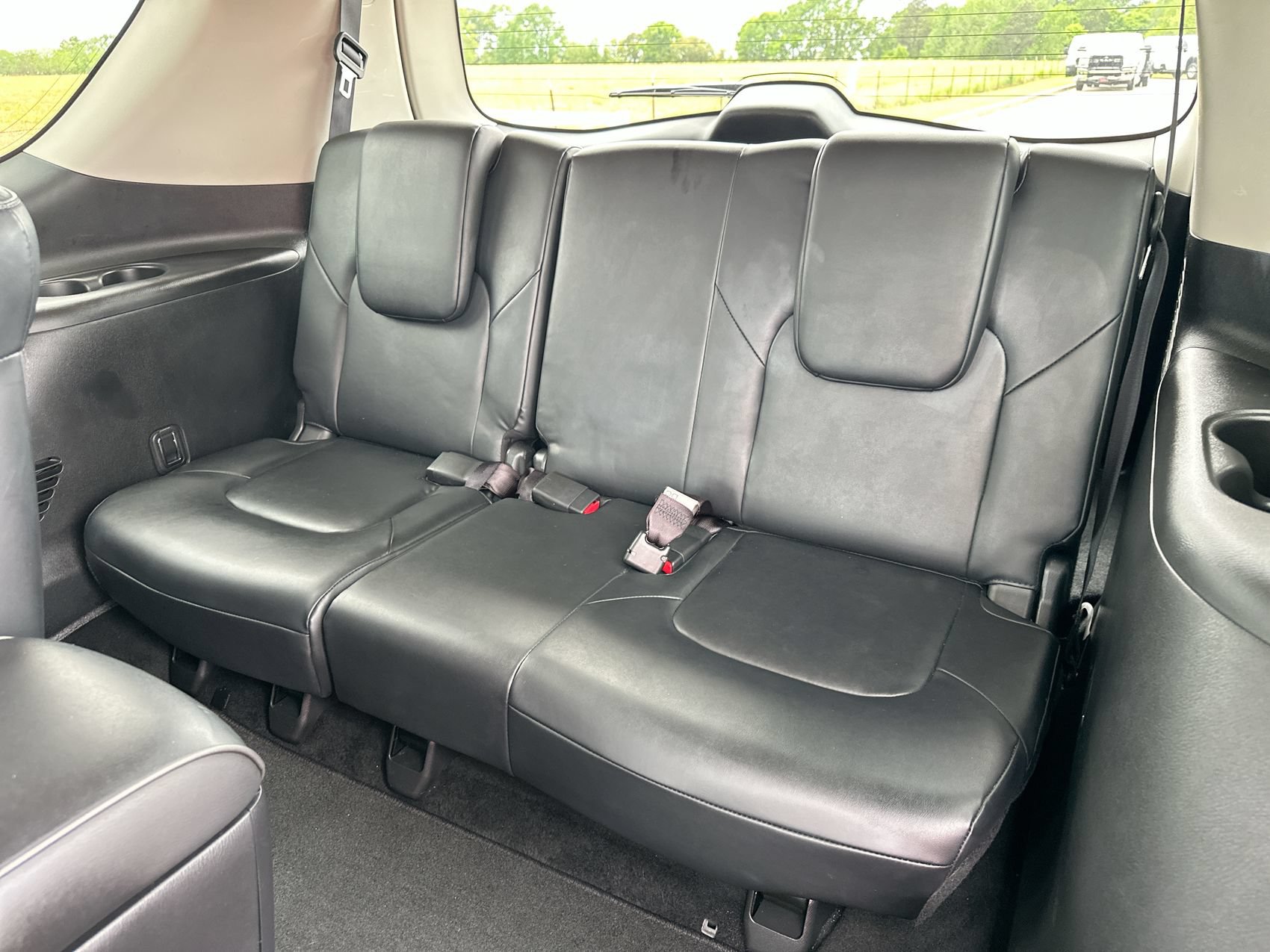 Used 2024 INFINITI QX80 Luxe RWD image 25