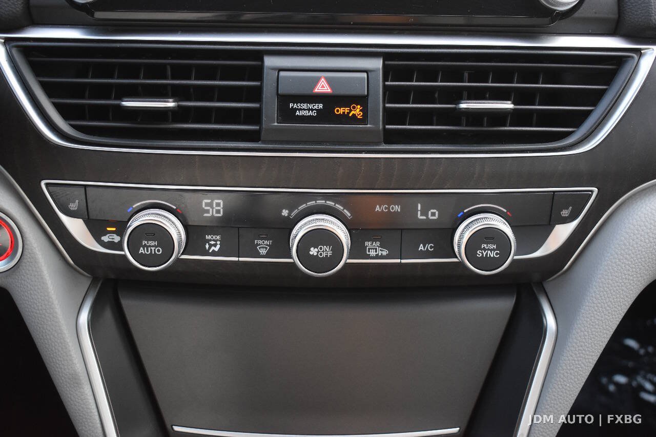 Used 2018 Honda Accord EX image 26
