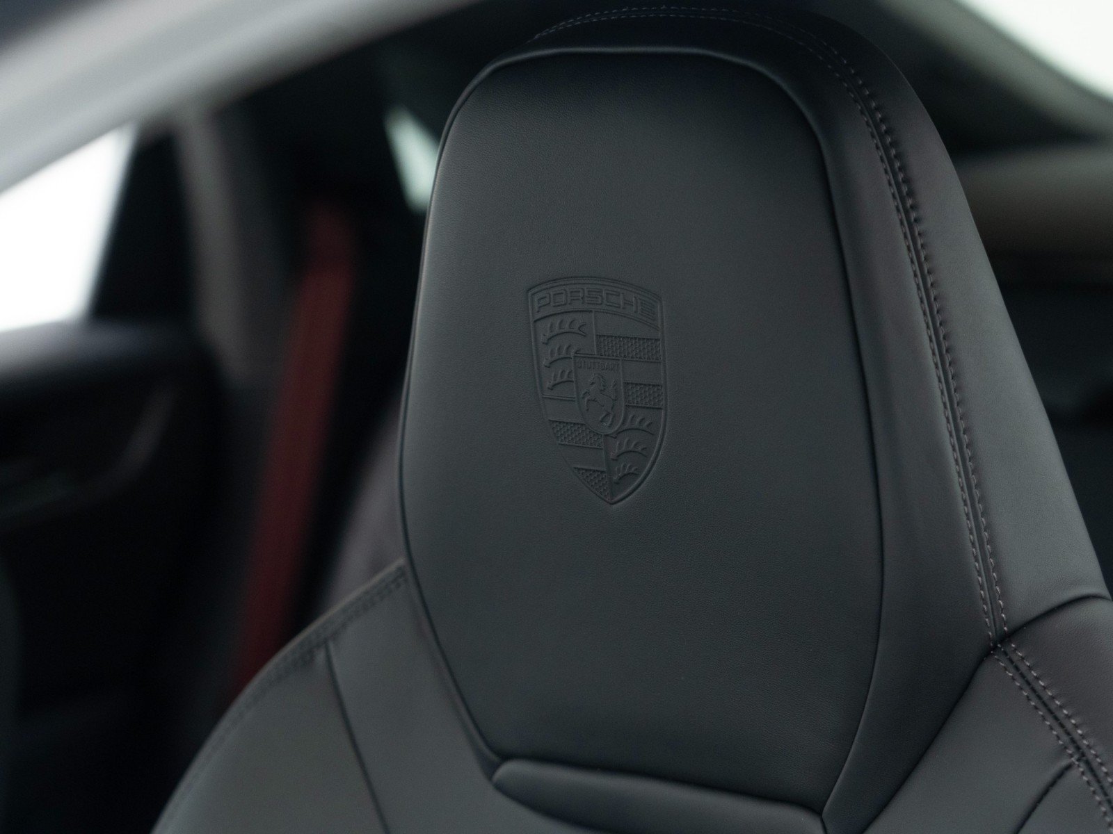 Used 2026 Porsche Cayenne GTS AWD/4WD image 19
