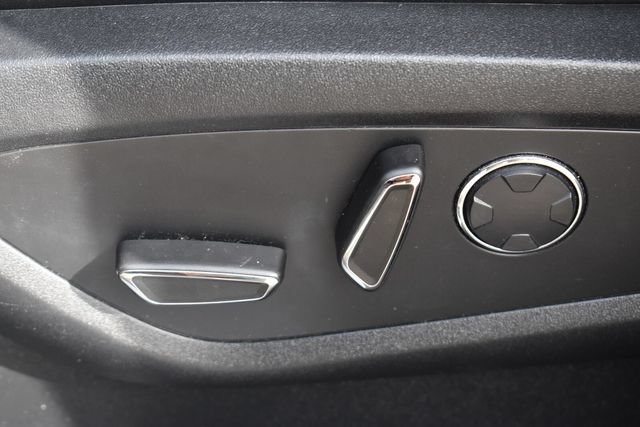 Used 2019 Lincoln MKC Reserve AWD/4WD image 23