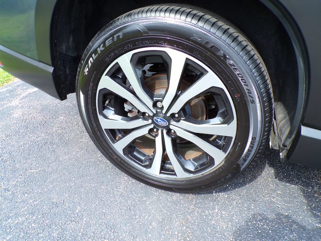 Used 2023 Subaru Forester Limited AWD/4WD image 8