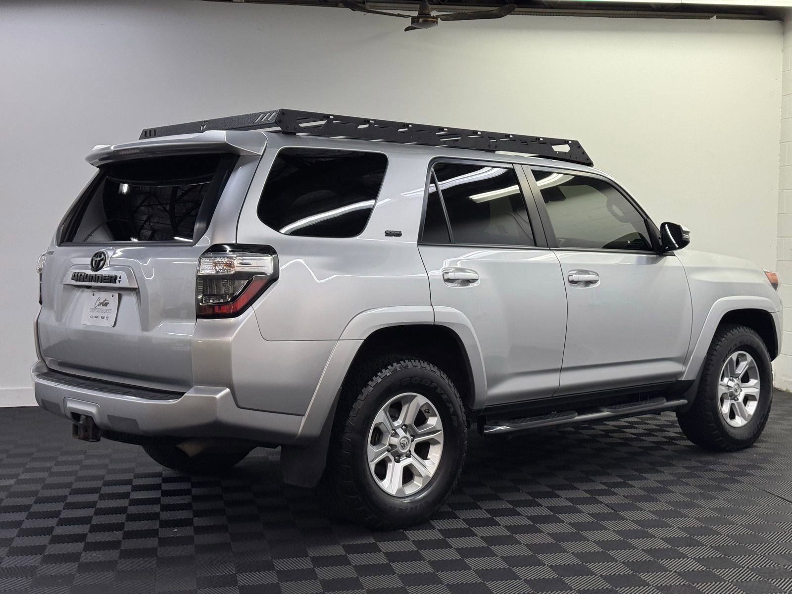 Used 2020 Toyota 4Runner SR5 Premium w/ Moonroof Package image 2