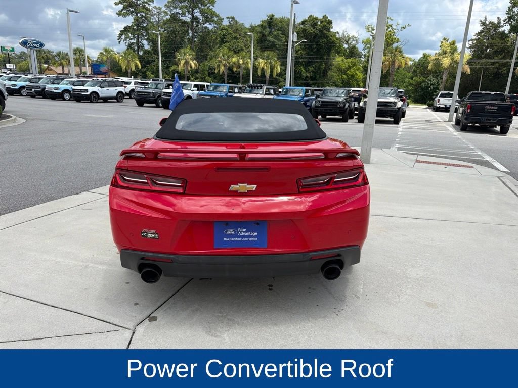 Used 2017 Chevrolet Camaro LT RWD image 8
