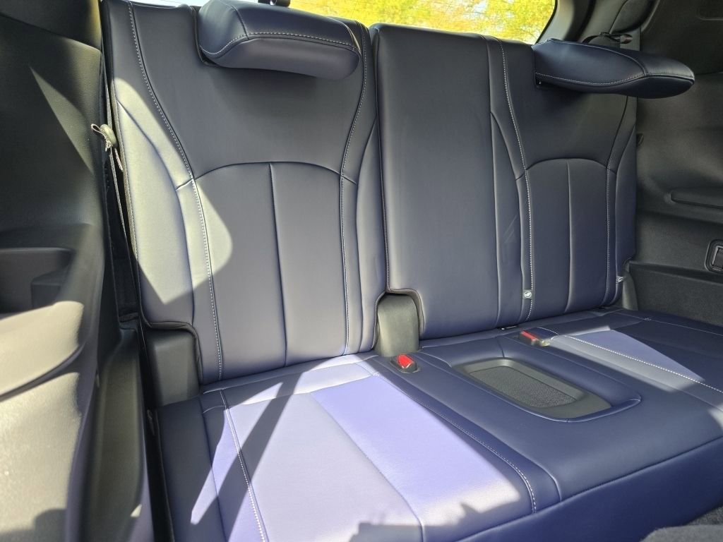 New 2026 INFINITI QX60 Sport w/ Dark Cargo Package image 22