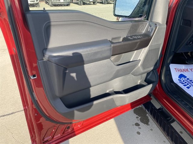 Used 2022 Ford F150 XLT w/ Equipment Group 302A High image 19