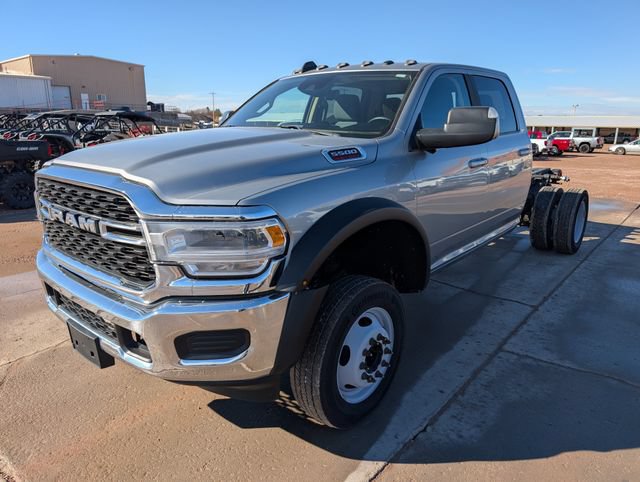 Used 2022 RAM 5500 SLT w/ Quick Order Package 27G SLT AWD/4WD image 1