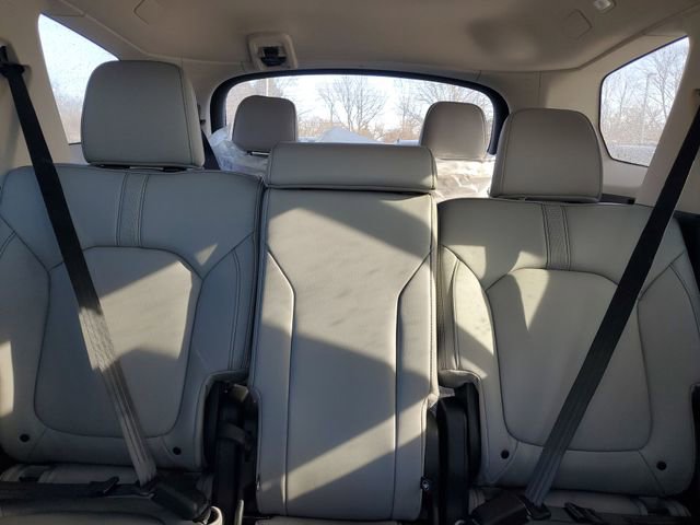 New 2025 Honda Pilot Touring image 21