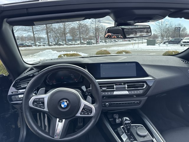 Certified 2025 BMW Z4 sDrive30i image 15