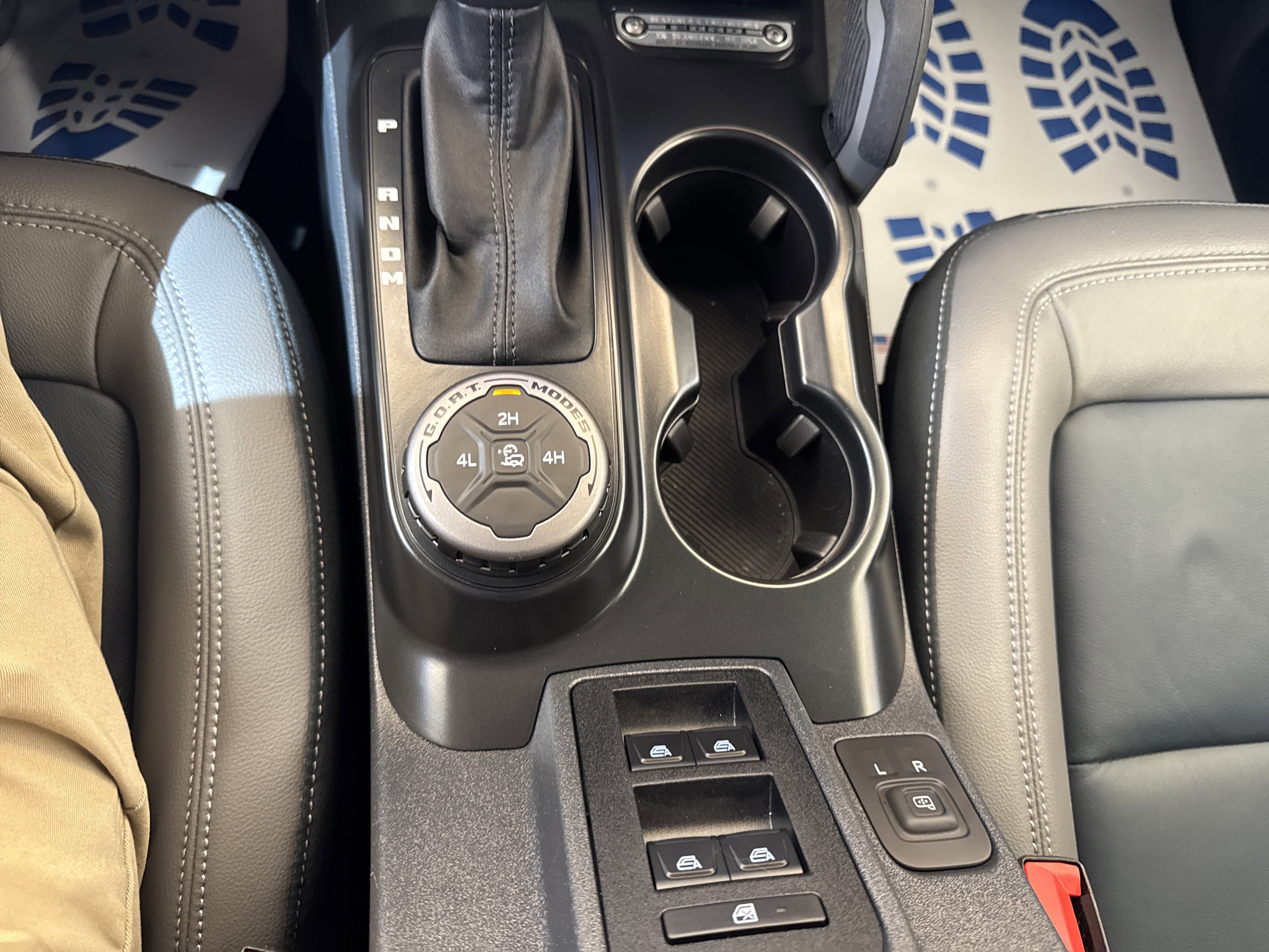 Used 2024 Ford Bronco Outer Banks image 25