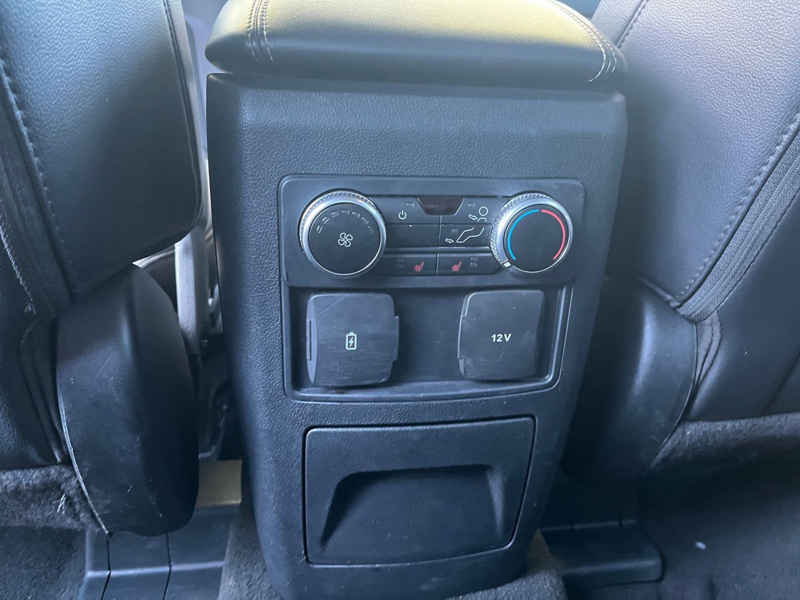 Used 2023 Ford Explorer Limited image 25