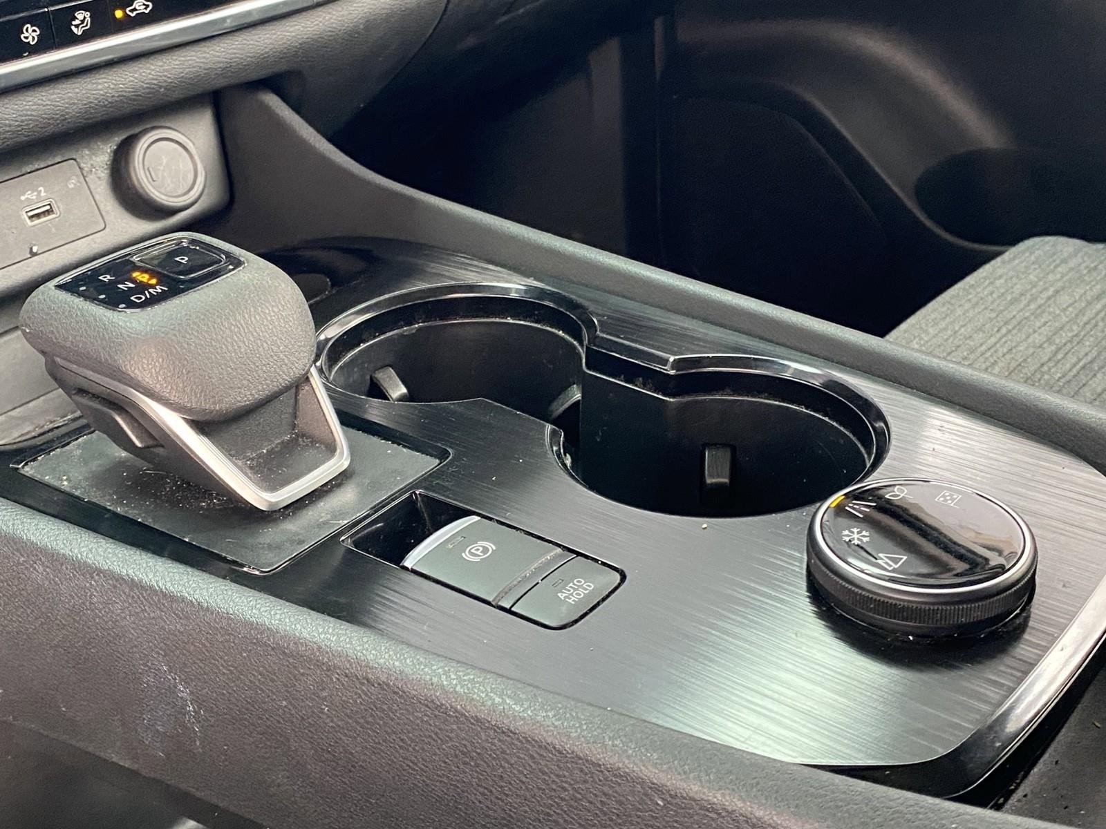 Used 2023 Nissan Rogue SV image 21