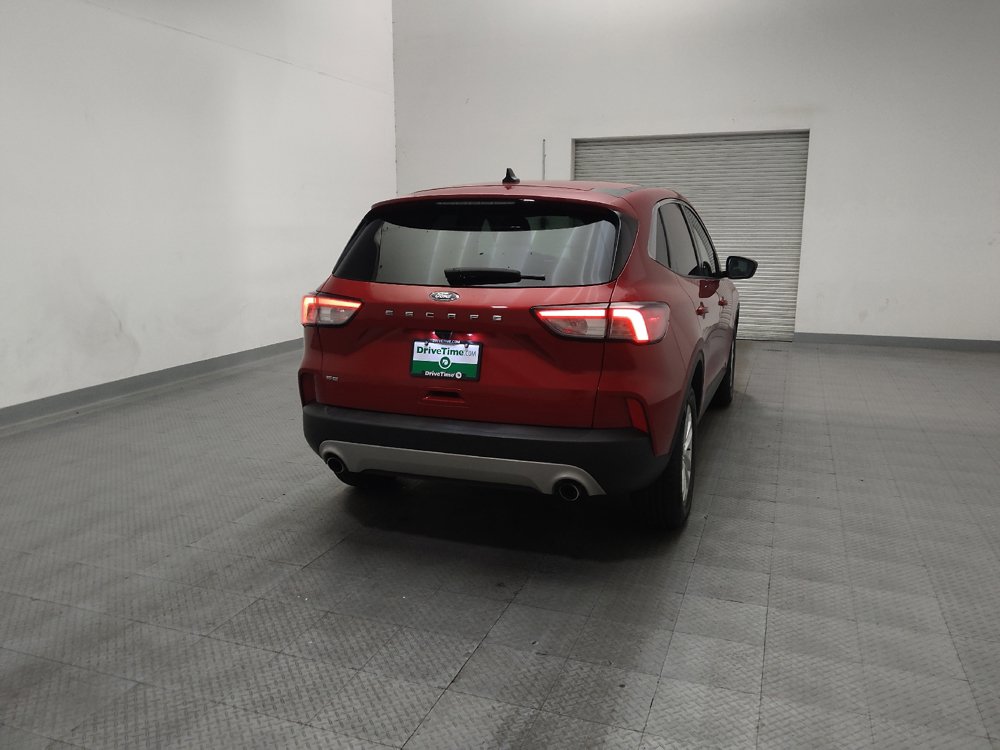 Used 2022 Ford Escape SE FWD image 7