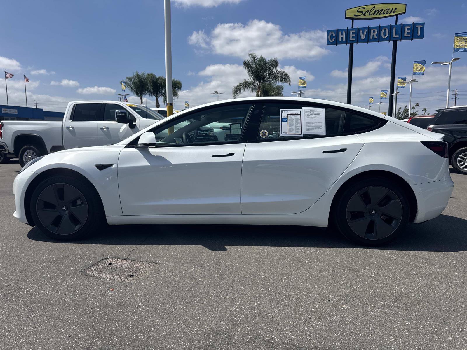 Used 2022 Tesla Model 3 Long Range AWD/4WD image 8