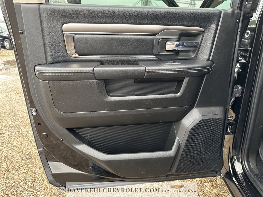 Used 2018 RAM 2500 Big Horn w/ Sport Appearance Group image 19