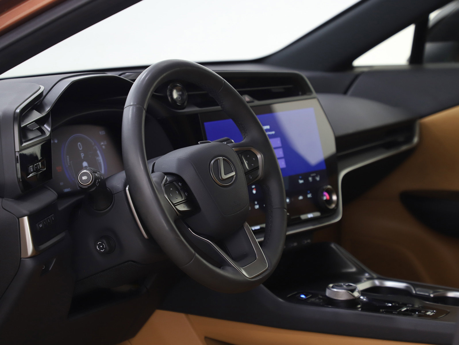 Used 2024 Lexus RZ 450e Premium w/ Technology Package AWD/4WD image 26