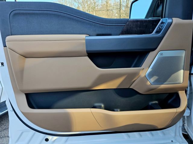 Used 2022 Ford F150 Lariat w/ Equipment Group 502A High image 20