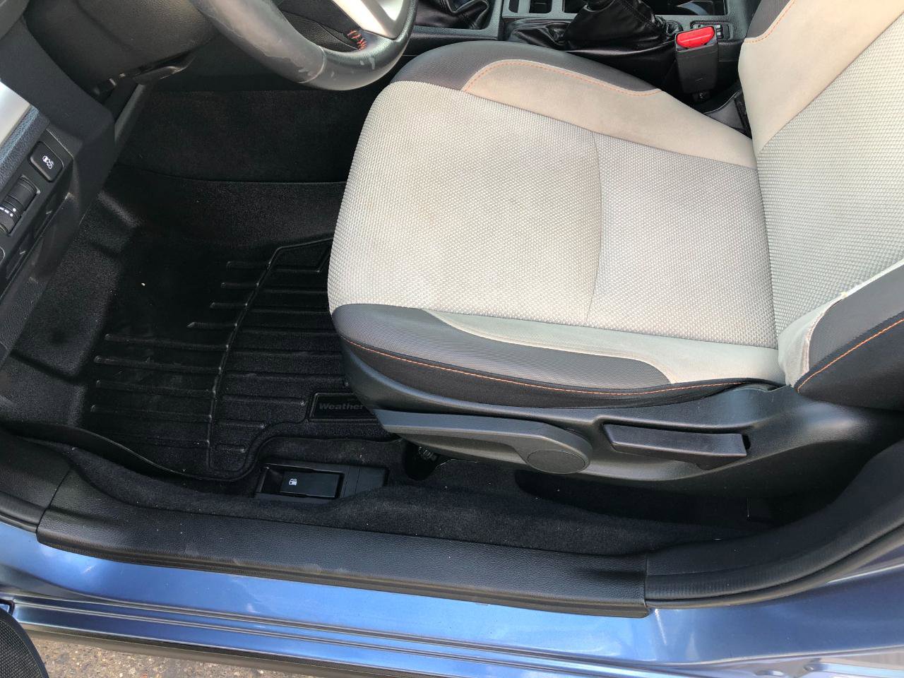 Used 2017 Subaru Crosstrek 2.0i Premium AWD/4WD image 12