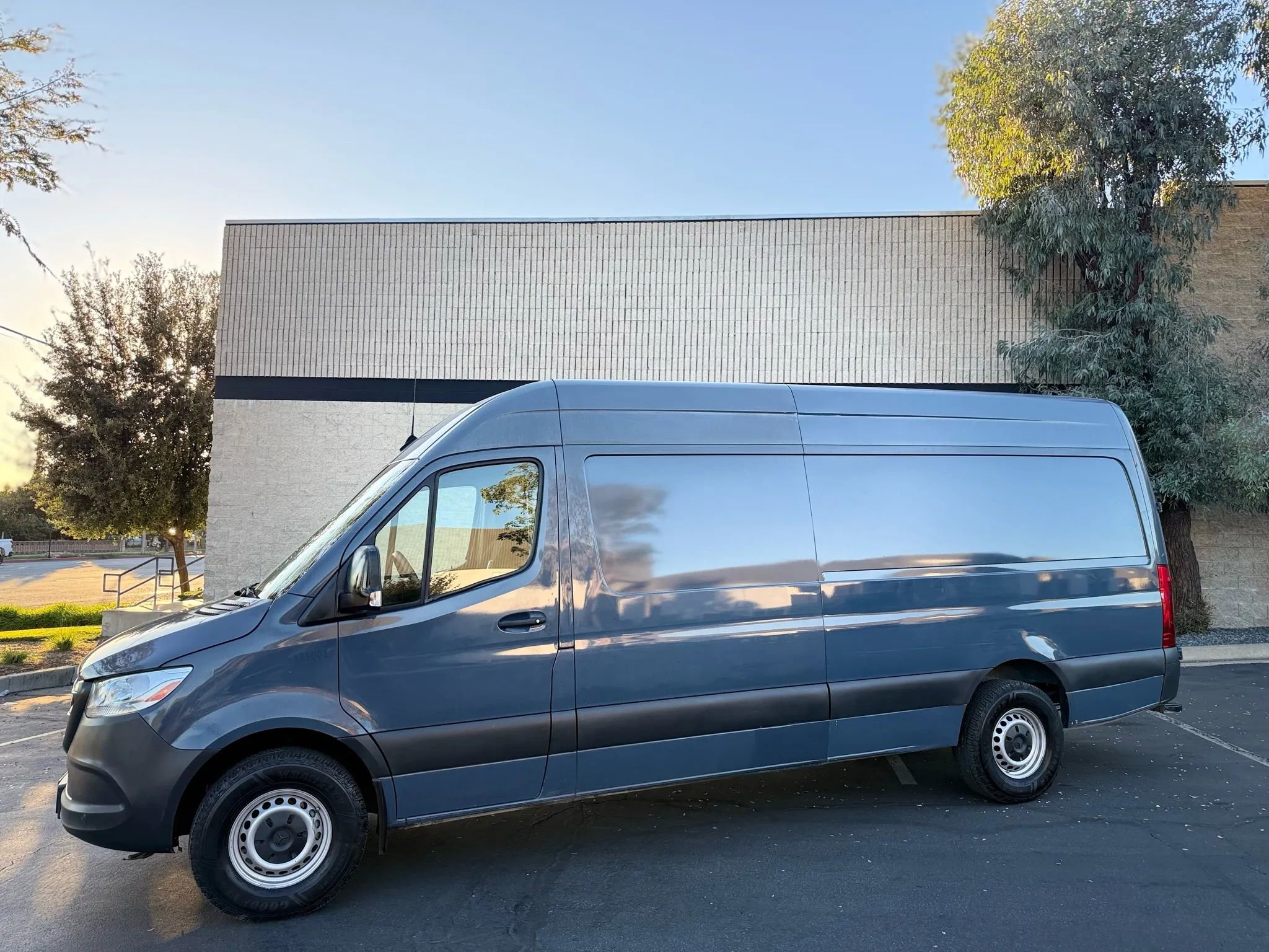 Used 2019 Mercedes-Benz Sprinter 170 image 5