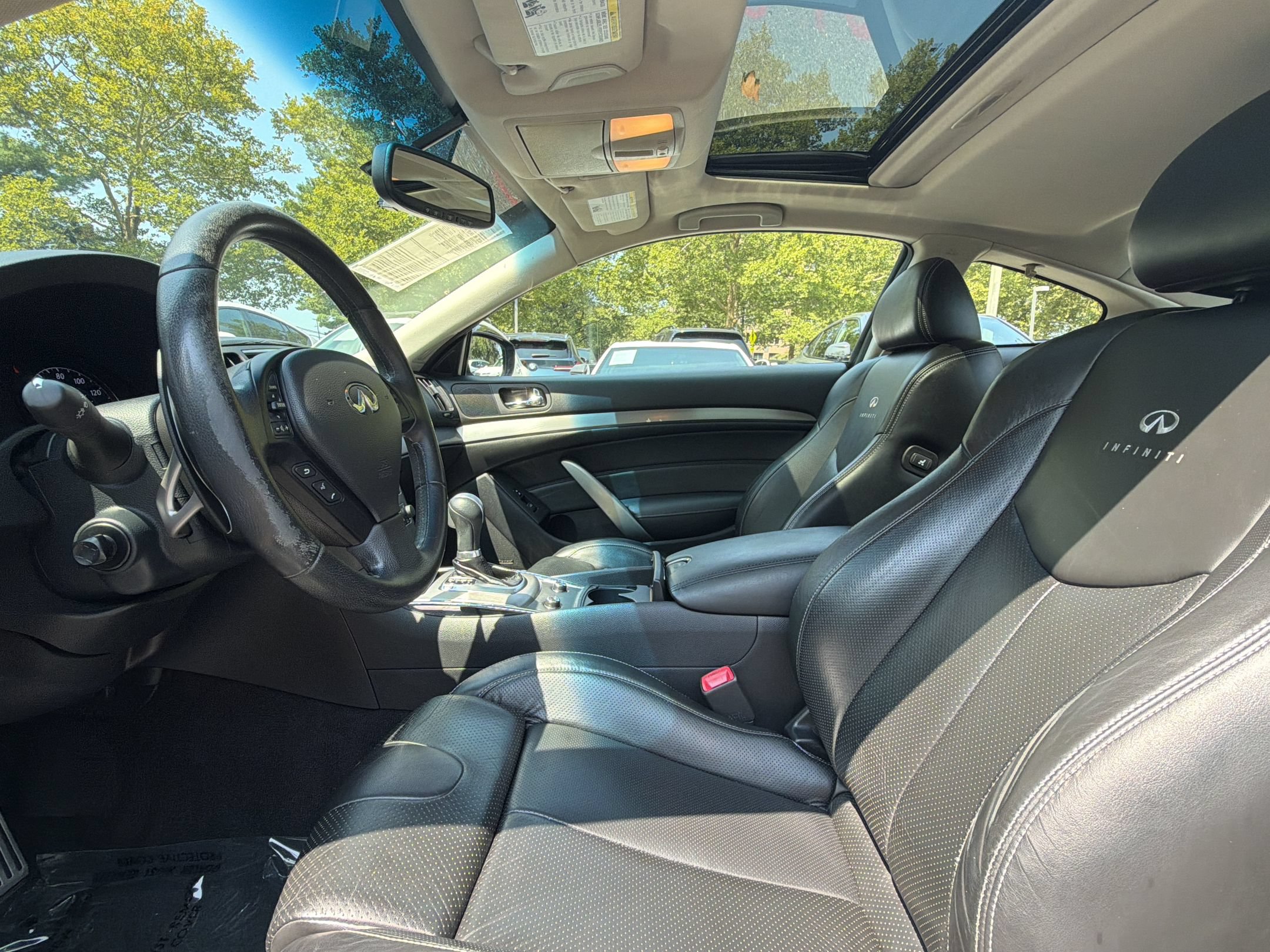 Used 2010 INFINITI G37 Journey w/ Premium Pkg RWD image 5