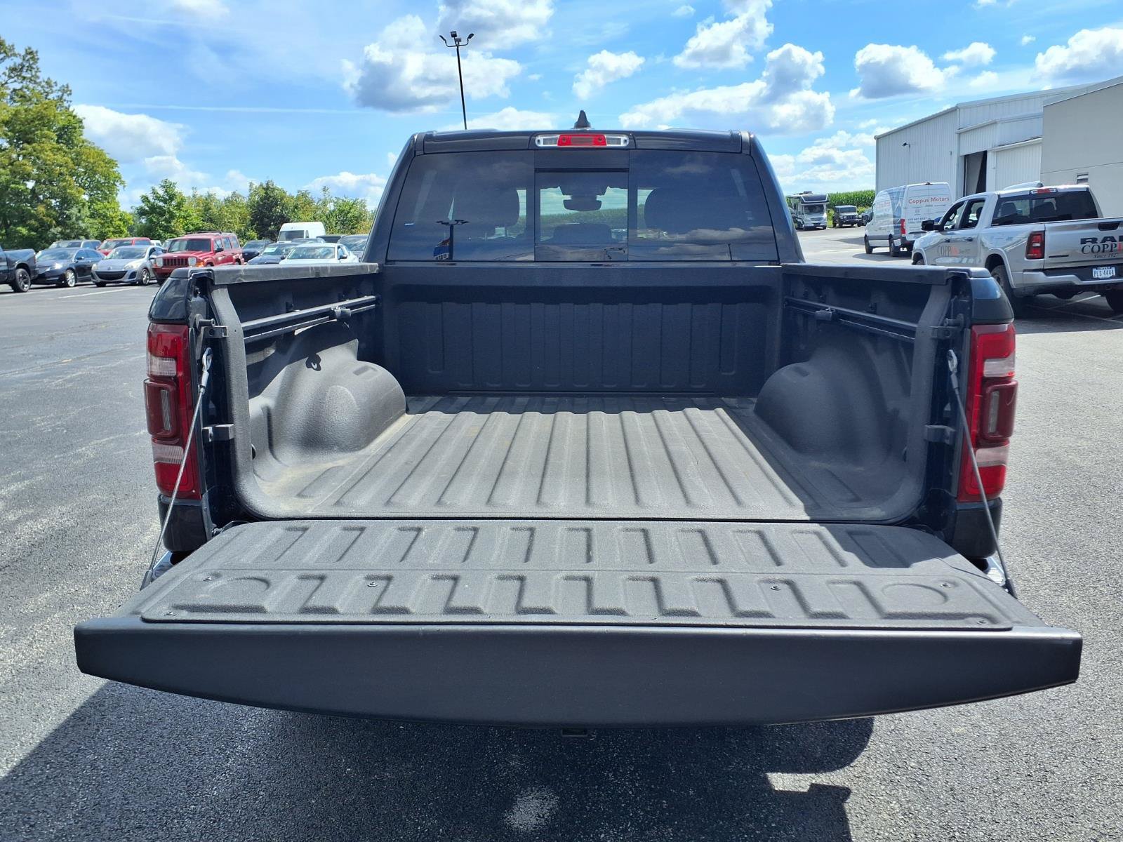 Used 2023 RAM 1500 Big Horn AWD/4WD image 12