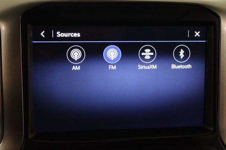 Used 2021 Chevrolet Silverado 2500 LTZ w/ LTZ Convenience Package image 45