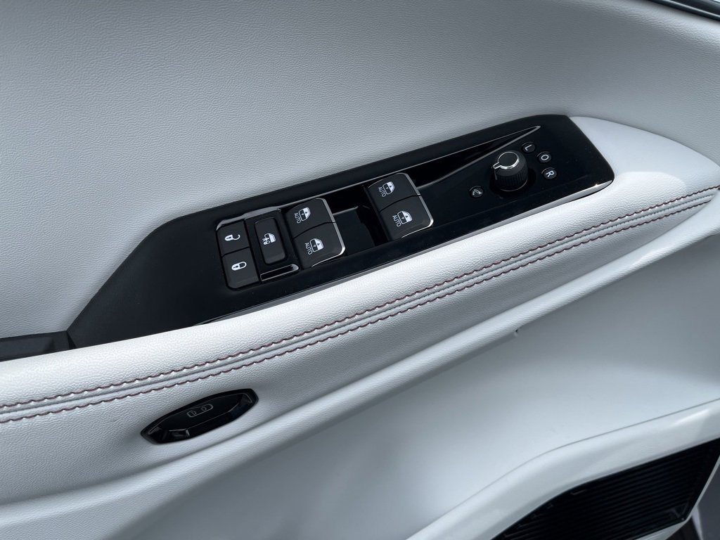 New 2025 Jeep Wagoneer S Limited image 17