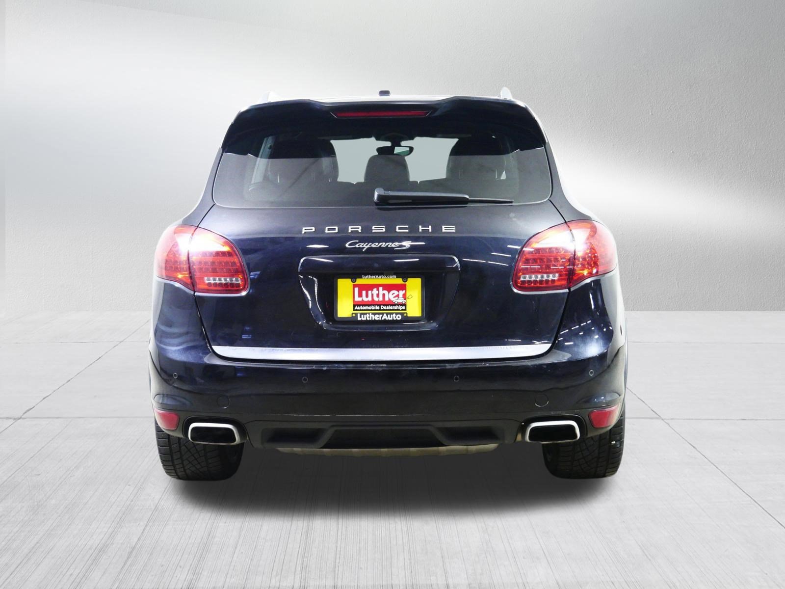 Used 2013 Porsche Cayenne S image 6