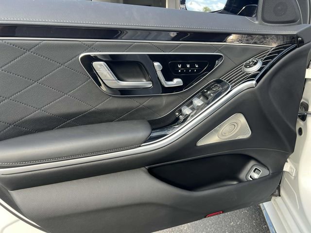 Used 2024 Mercedes-Benz S 580 4MATIC Sedan image 12