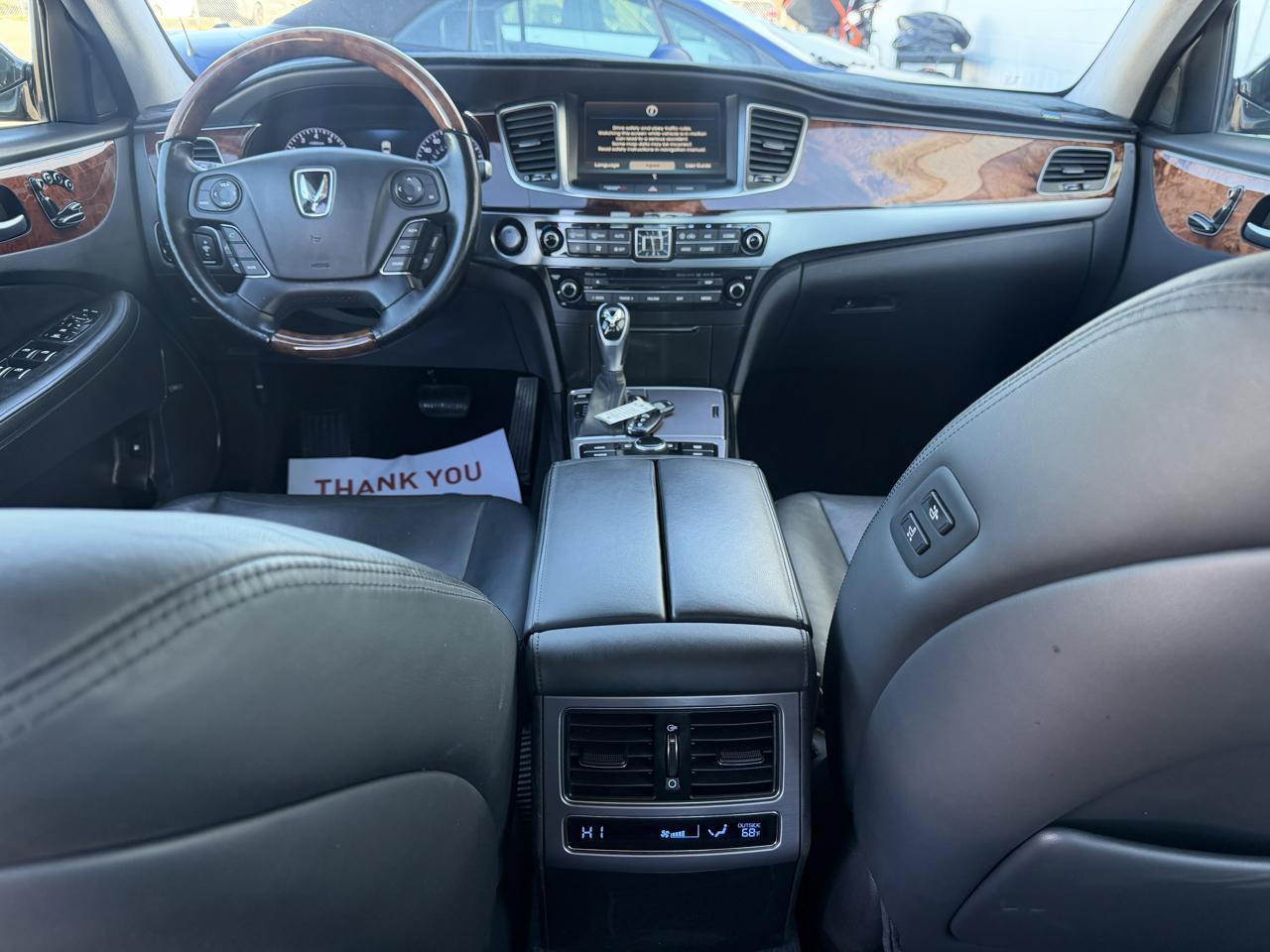 Used 2014 Hyundai Equus Signature RWD image 10