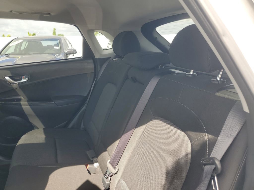 Used 2023 Hyundai Kona SEL w/ Convenience Package image 12