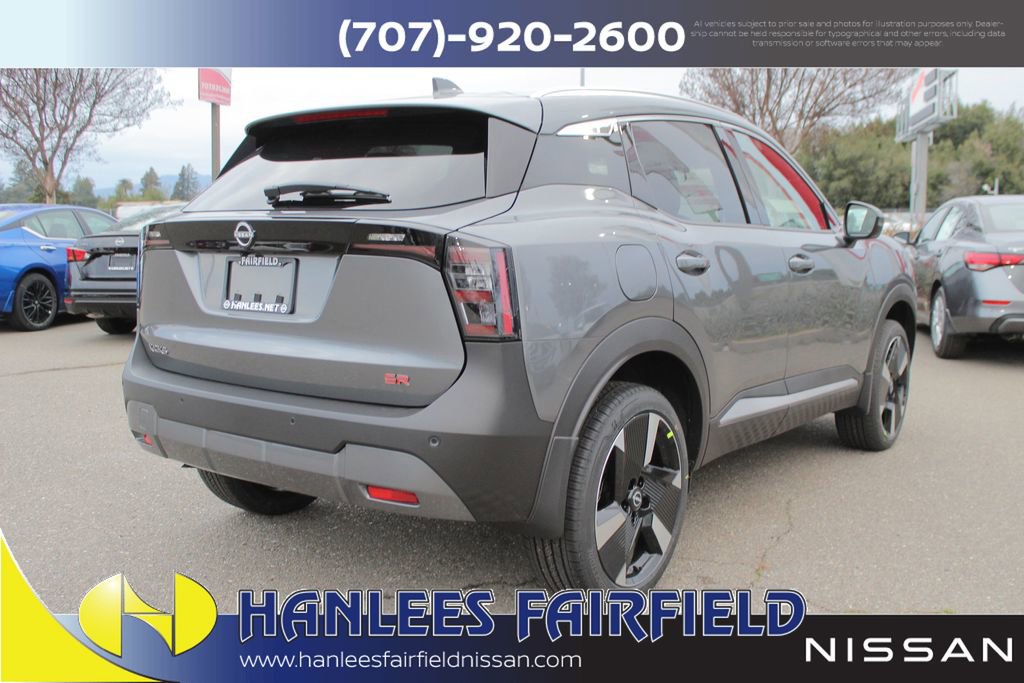 New 2025 Nissan Kicks SR FWD image 4