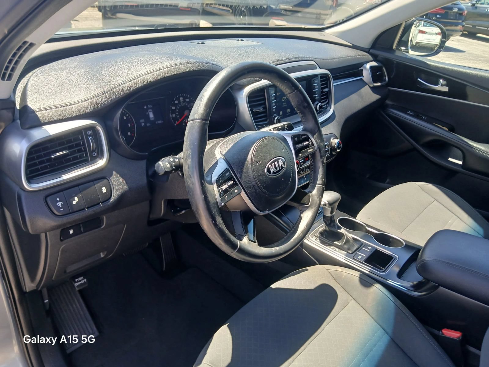 Used 2020 Kia Sorento S FWD image 7