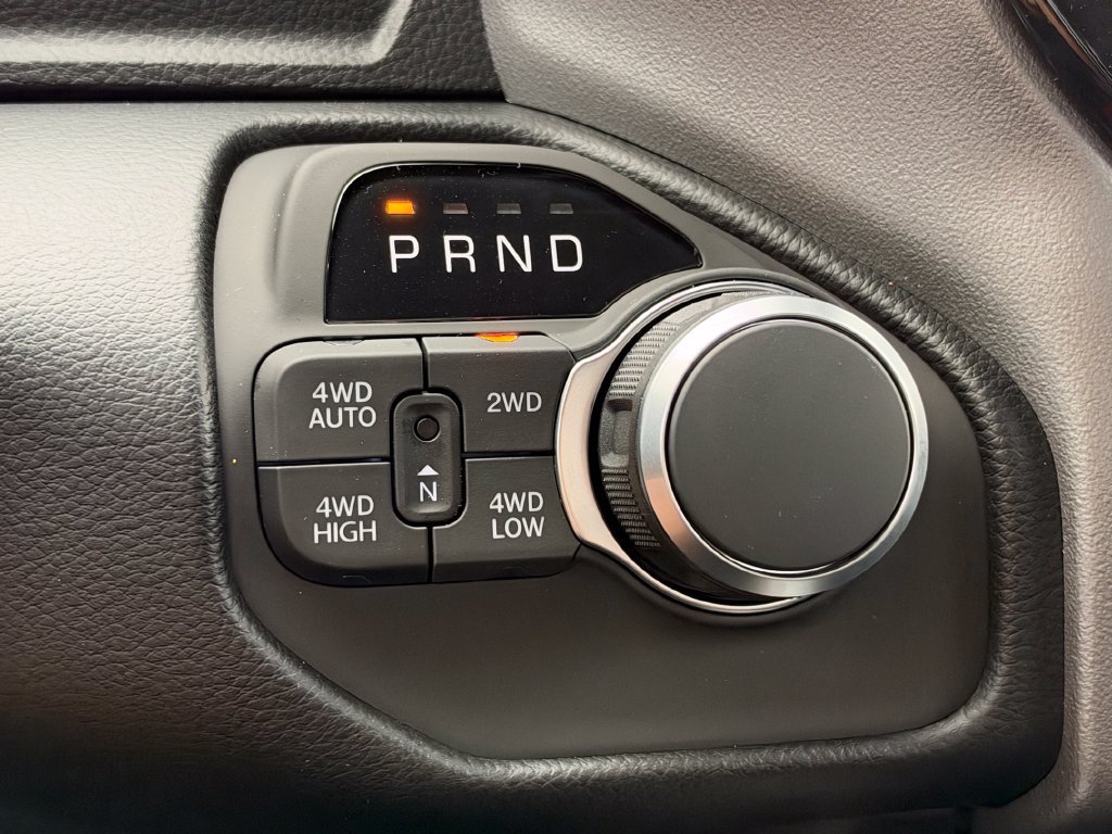 New 2027 RAM 1500 4x4 Crew Cab image 23