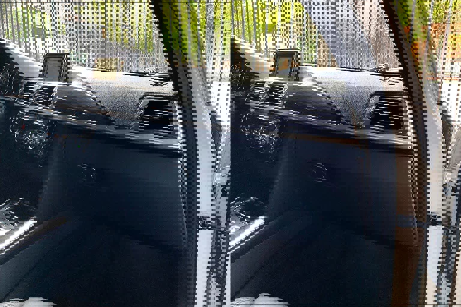 Used 2017 BMW 330i Sedan image 18