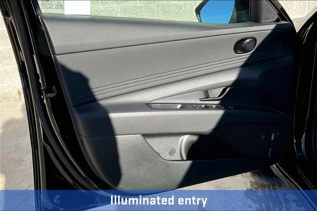 New 2025 Hyundai Elantra SEL image 23