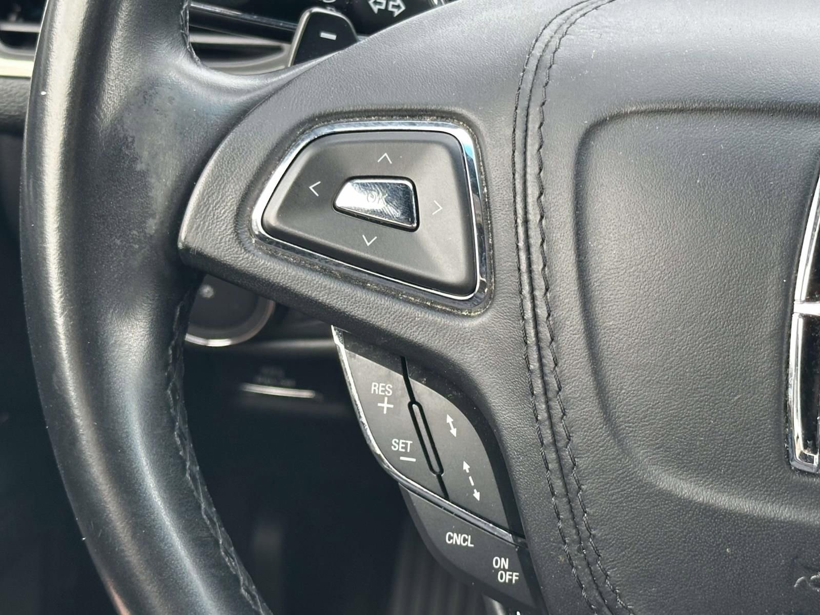 Used 2020 Lincoln MKZ AWD image 22
