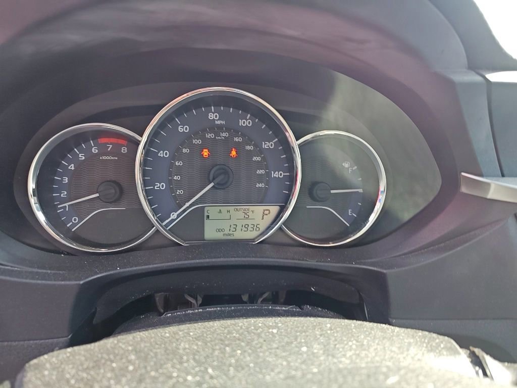 Used 2014 Toyota Corolla LE FWD image 8