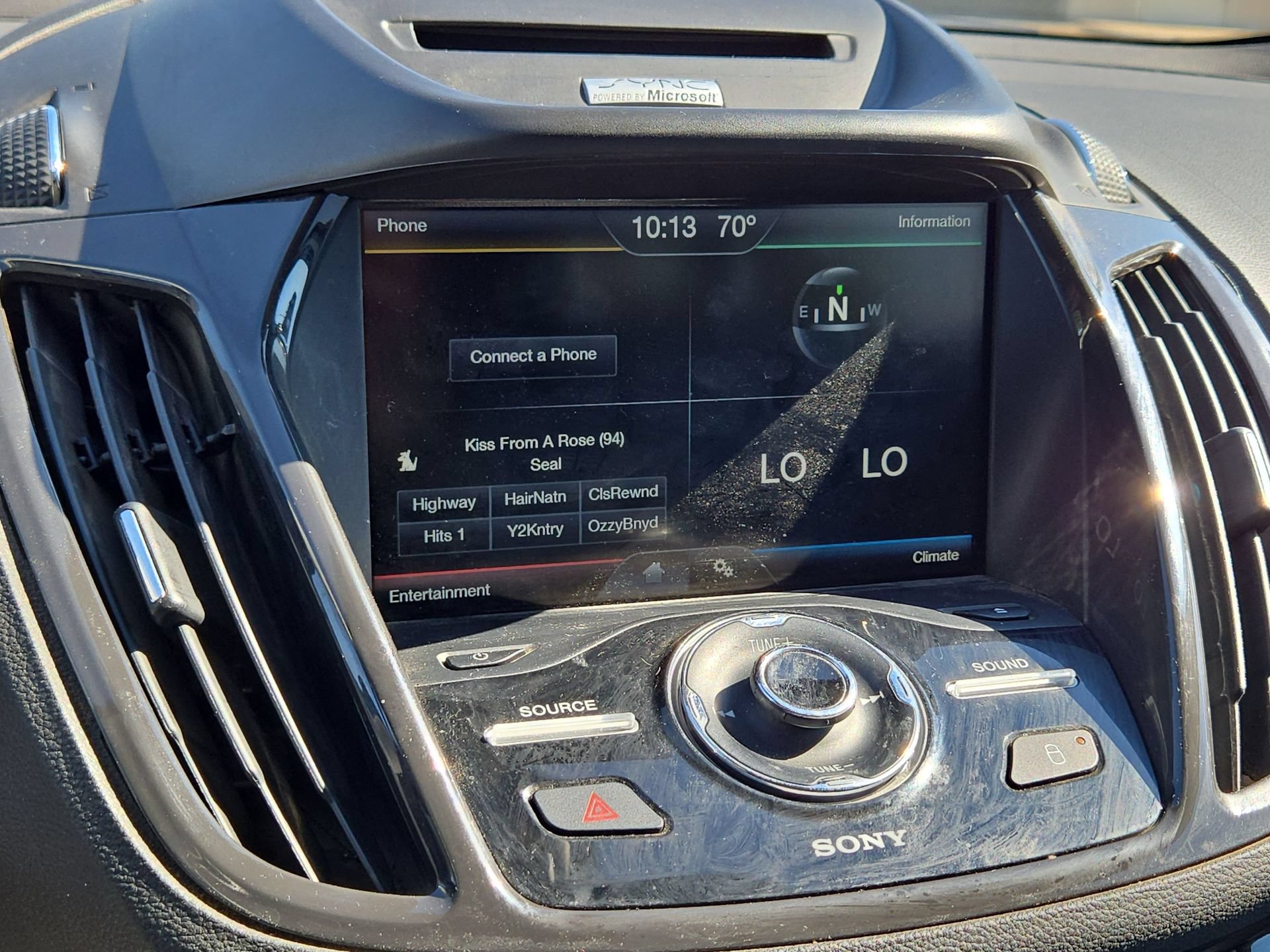 Used 2015 Ford Escape Titanium FWD image 19