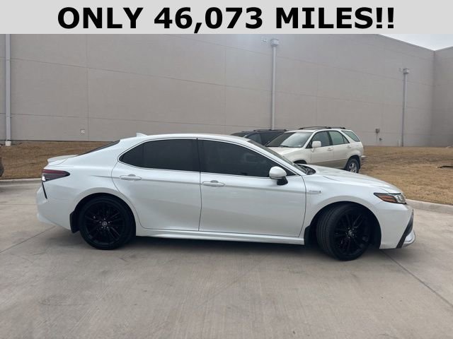 Used 2021 Toyota Camry XSE w/ Cold Weather Package image 2