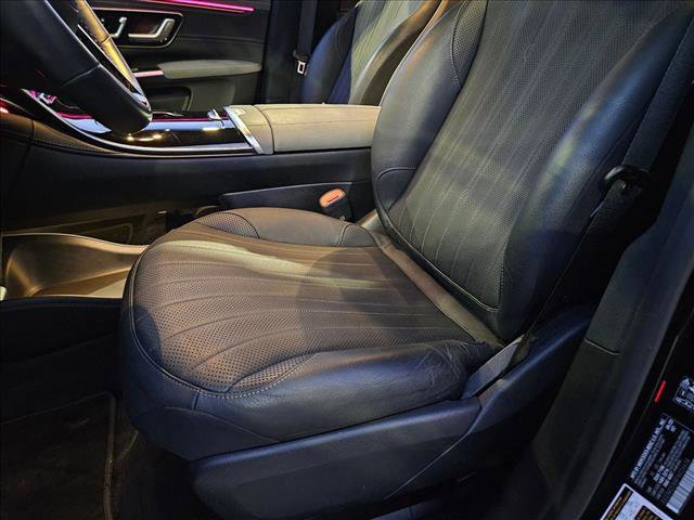 Used 2023 Mercedes-Benz EQS 450+ SUV image 16