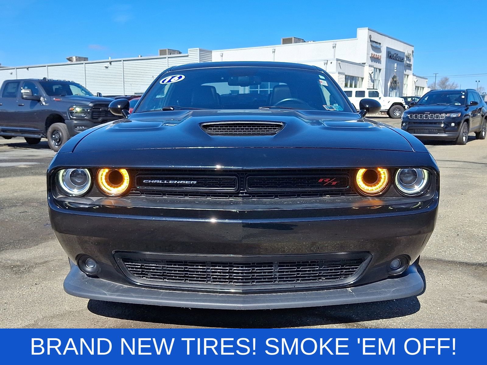 Used 2016 Dodge Challenger R/T Scat Pack w/ Leather Interior Group image 2