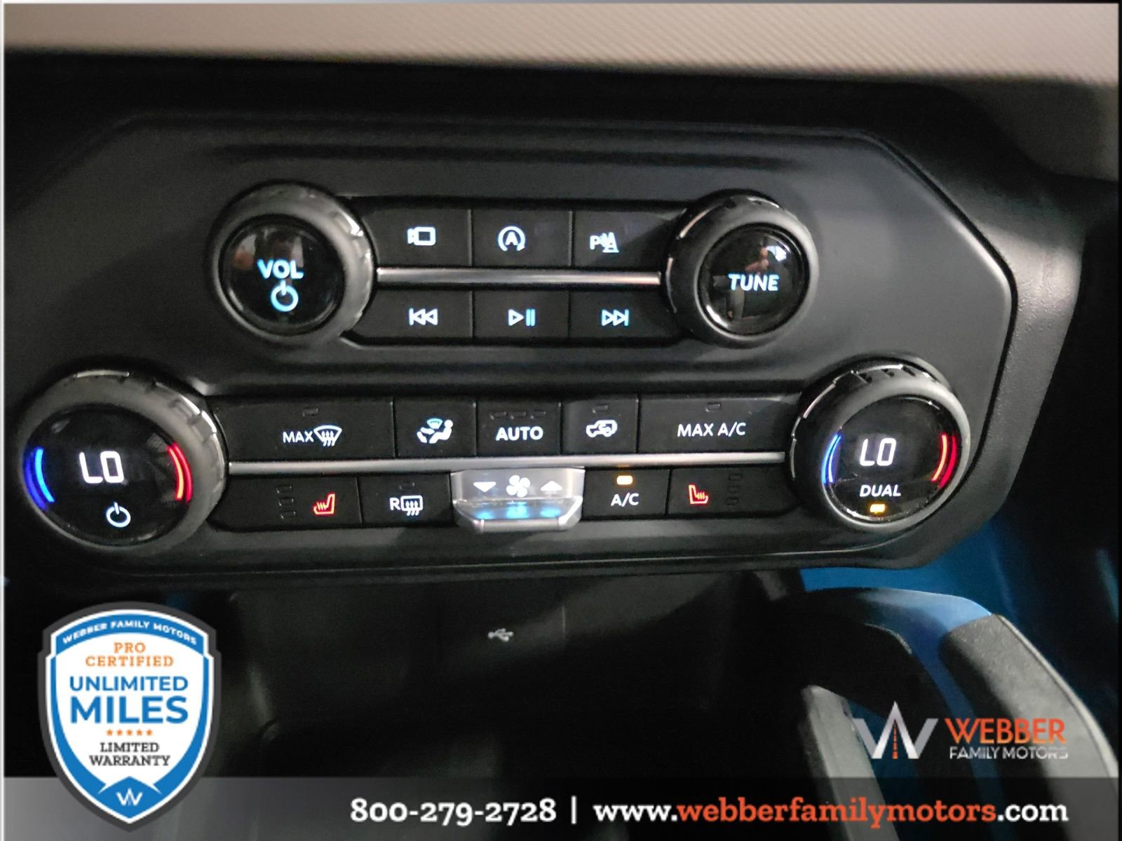 Used 2023 Ford Bronco Wildtrak AWD/4WD image 15