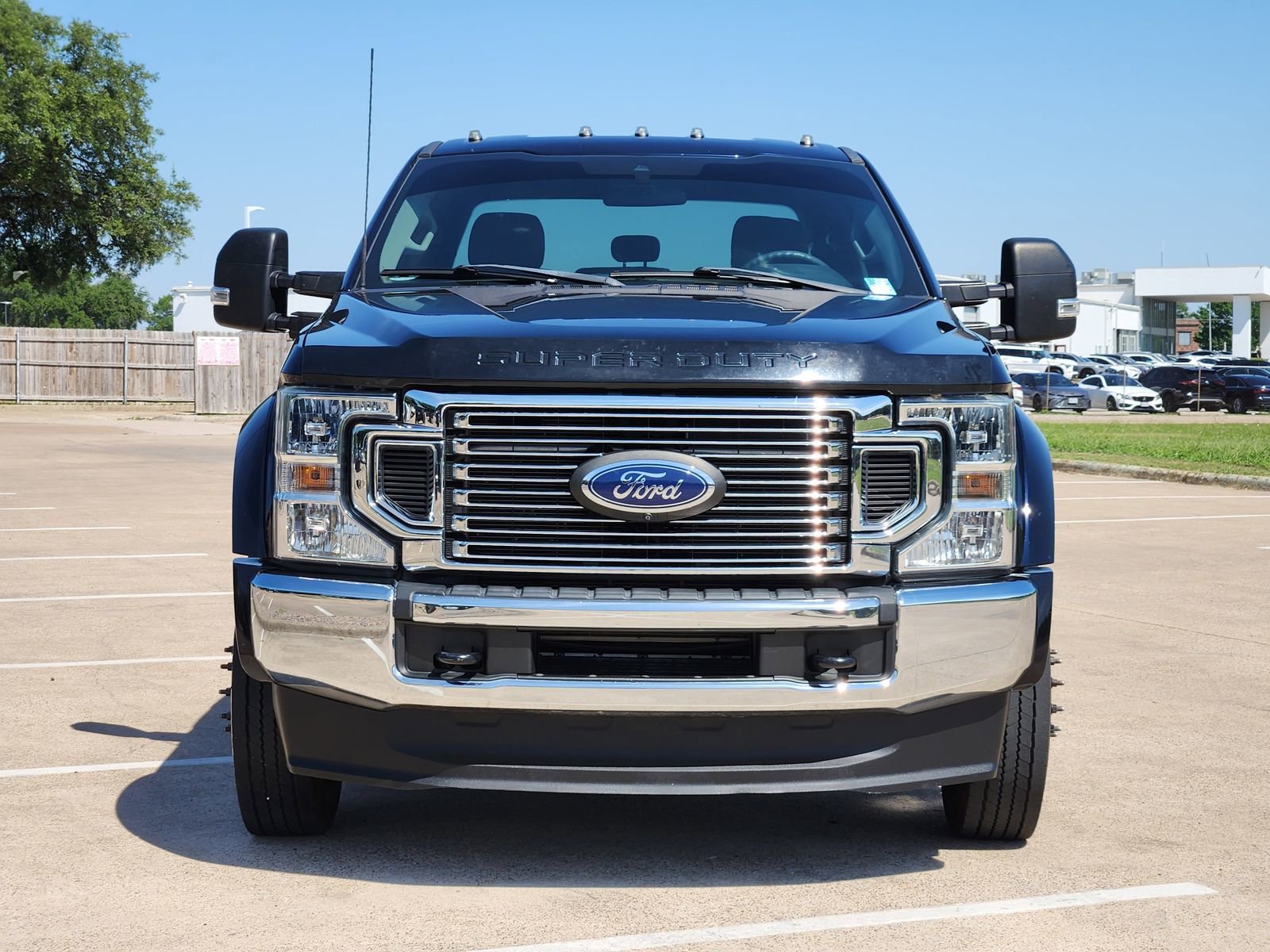Used 2022 Ford F450 XLT w/ FX4 Off-Road Package AWD/4WD image 4