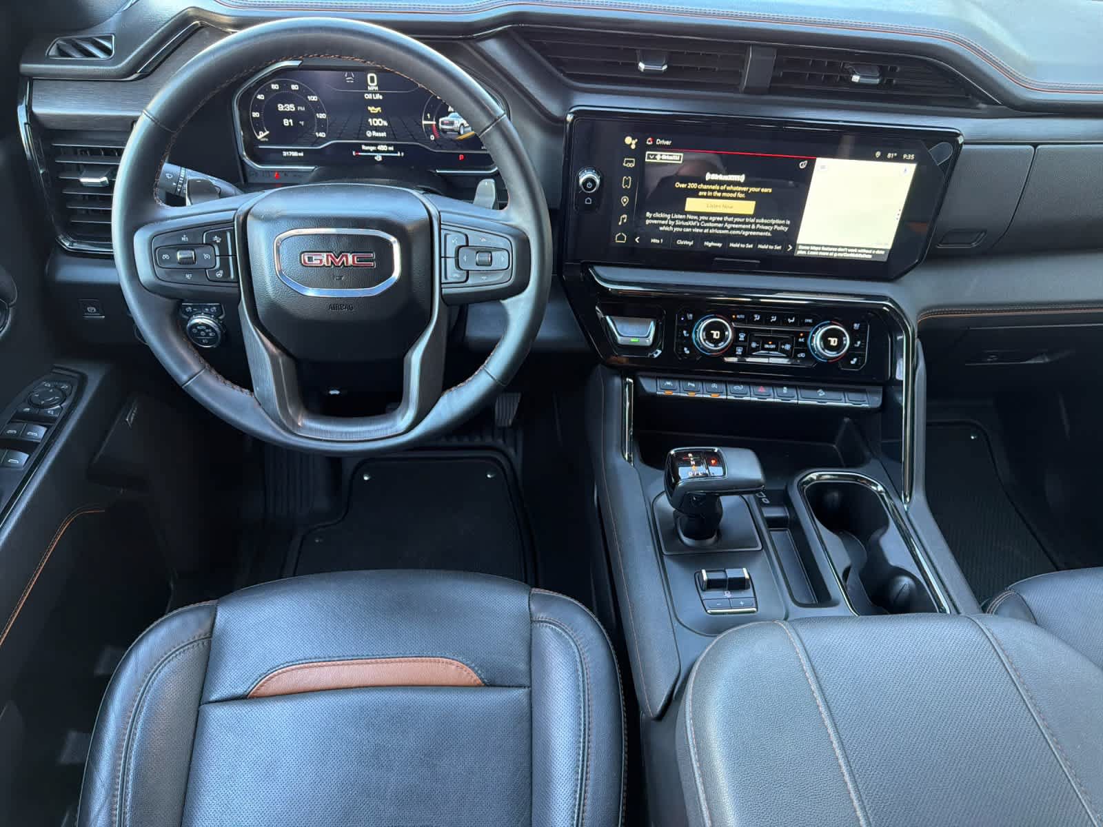 Used 2024 GMC Sierra 1500 AT4 w/ Technology Package AWD/4WD image 15