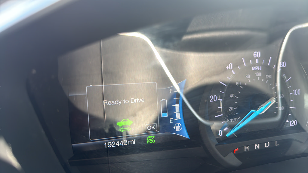 Used 2018 Ford Fusion Titanium FWD image 20