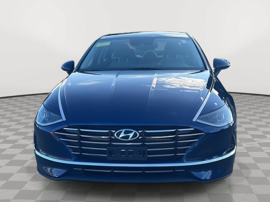 Used 2022 Hyundai Sonata SE FWD image 2