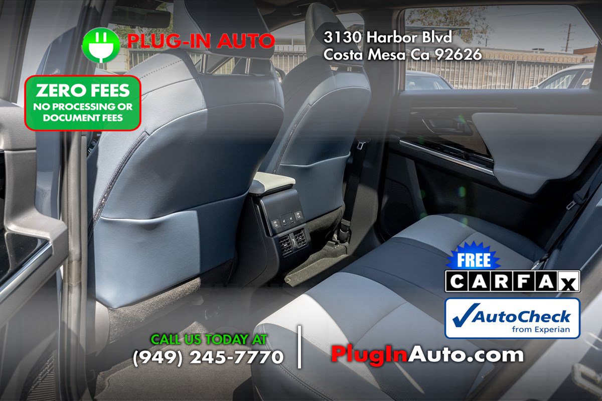 Used 2023 Subaru Solterra AWD image 11