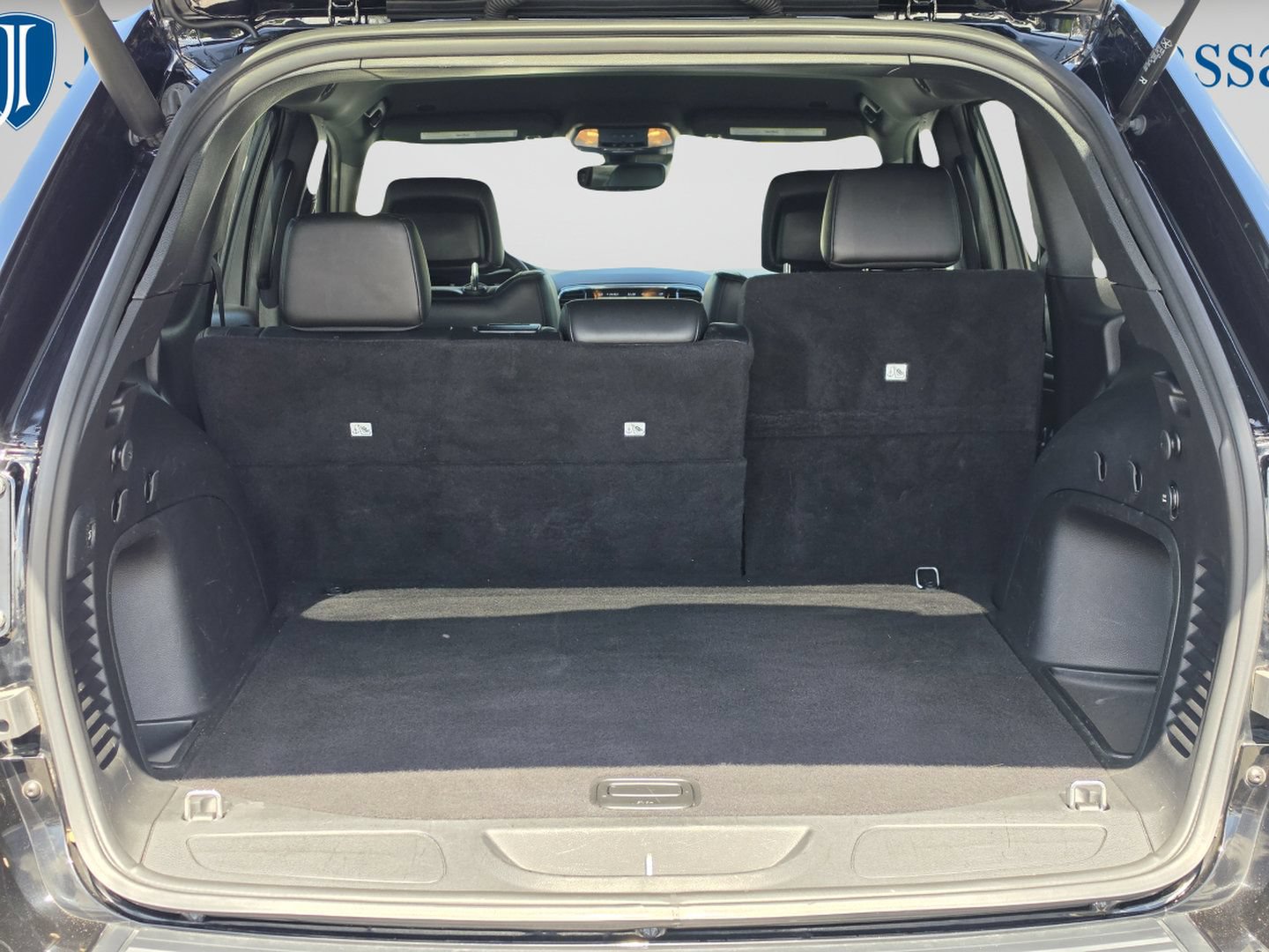 Used 2022 Jeep Grand Cherokee Laredo X RWD image 15