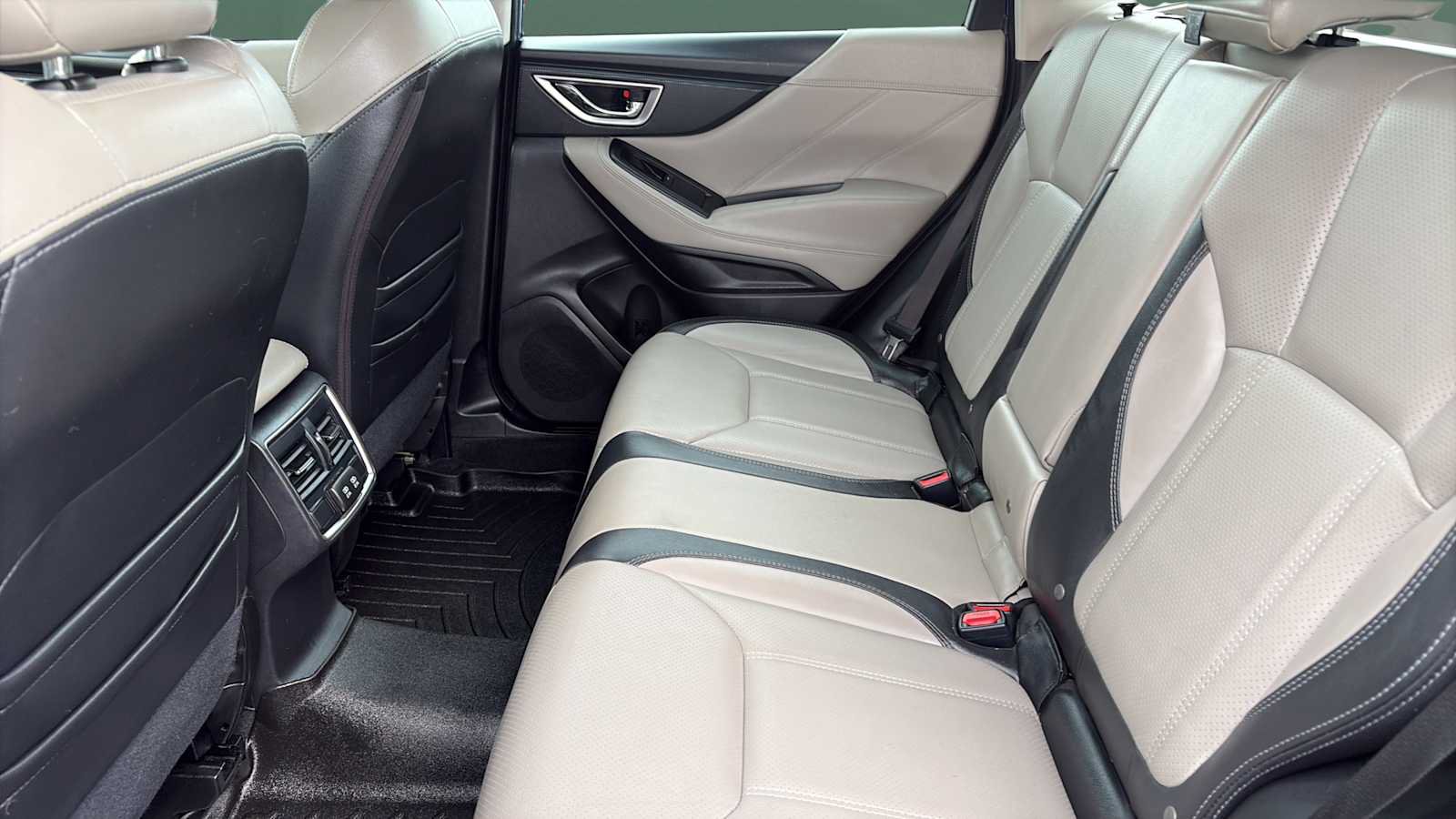 Used 2021 Subaru Forester Limited AWD/4WD image 18